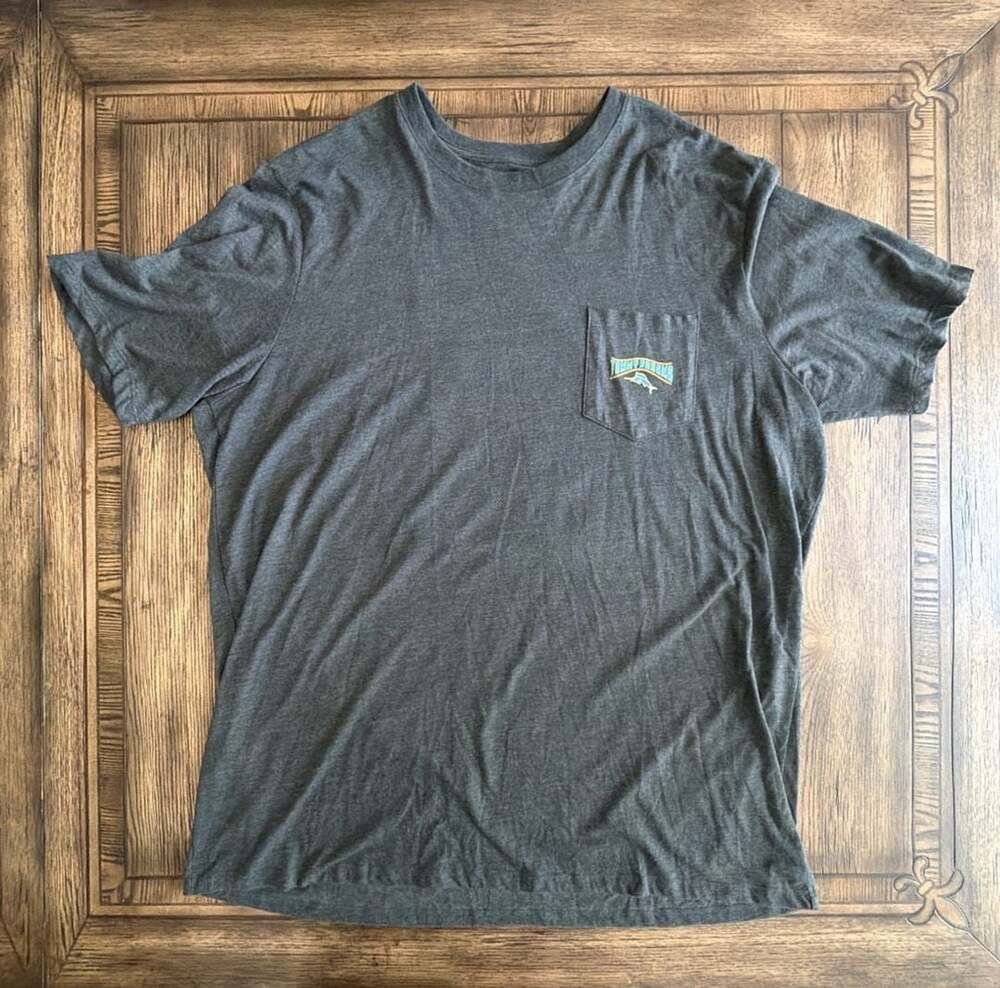 Tommy Bahama Winner Take All Graphic Pocket T-Shirt 2XLT
